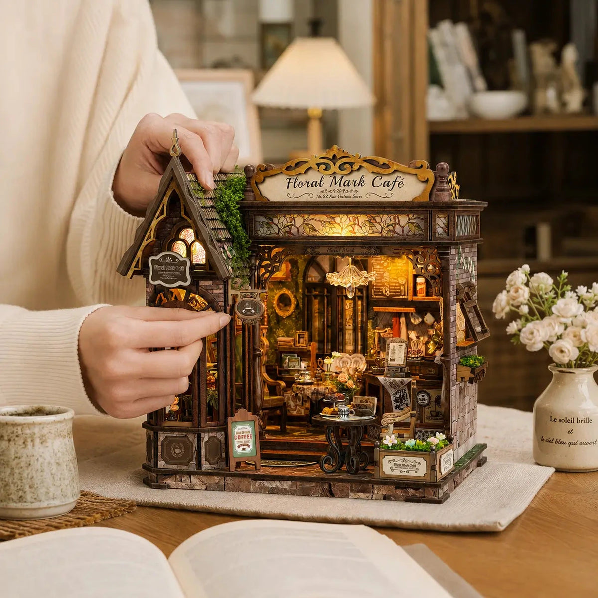 Floral Mark Café DIY Miniature House Kit
