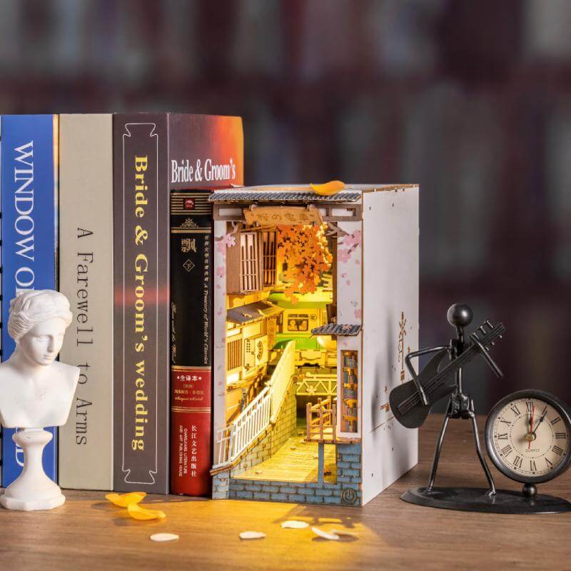 Sakura Town DIY Book Nook Kit