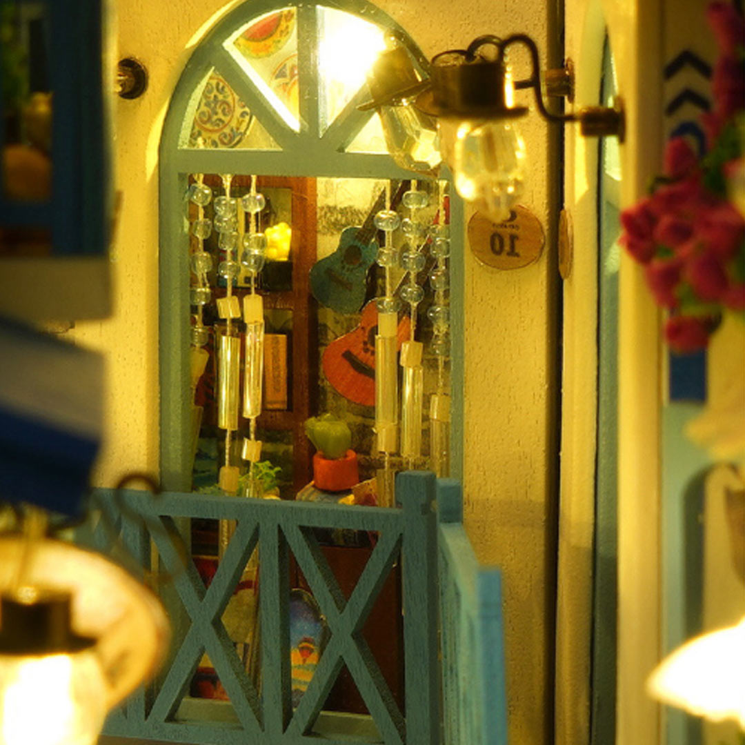 Sea Breeze DIY Book Nook Kit