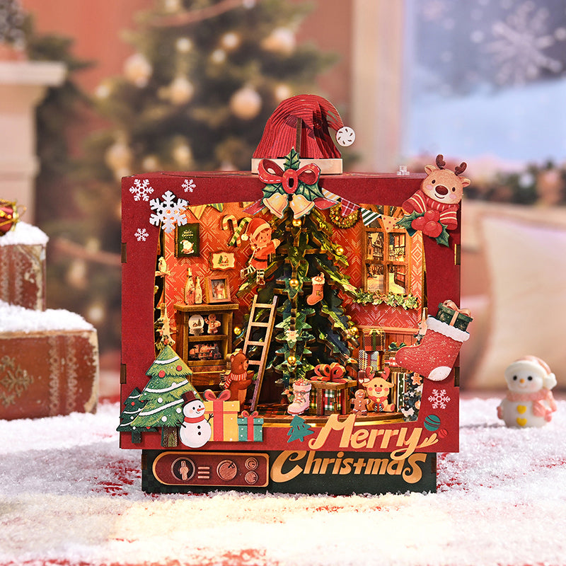 Christmas Trioz Rotating DIY Book Nook Kit