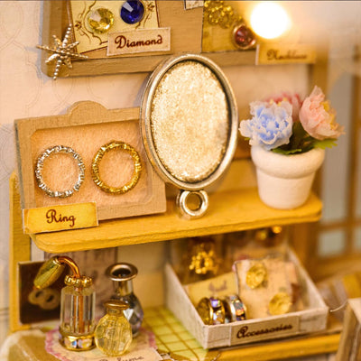 Vitrine's Tale DIY Miniature House Kit