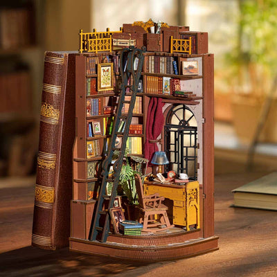 Silent Corner Study DIY Book Nook Kit
