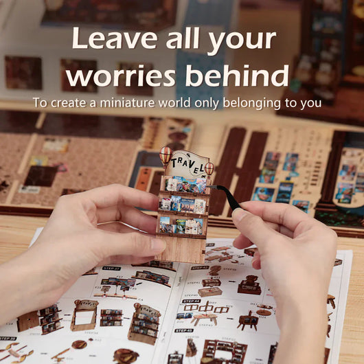 Journey Trace Bookshop DIY Miniature House Kit